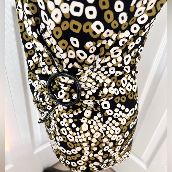 Josephine Chaus Small Wrap style V-Neck Blouse w/Side Buckle - Picture 7 of 13